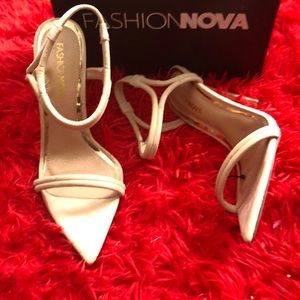 Nude shoe goes with everything ‼️